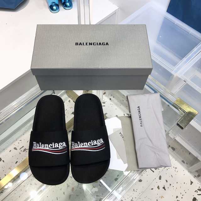 Balenciaga 22ss foaming