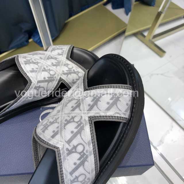 Dior men puffy Dior men puffy