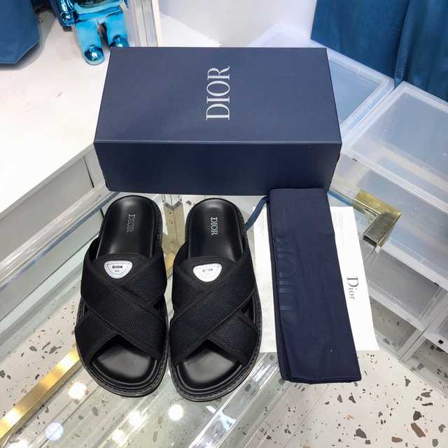 Dior men puffy