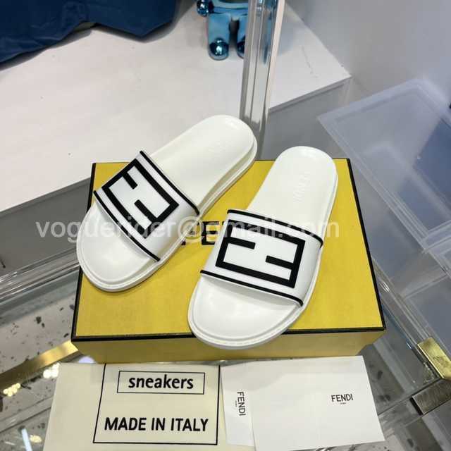 Fendi Couple PU Fendi Couple PU