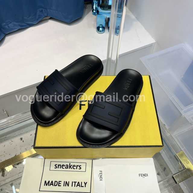 Fendi Couple PU Fendi Couple PU