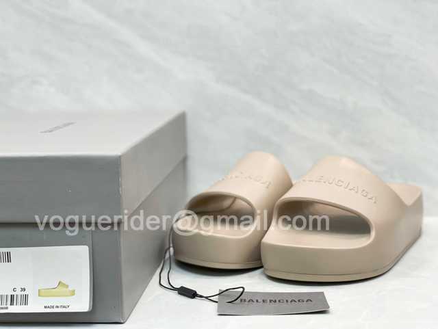 Balenciaga Chunky Slide Balenciaga Chunky Slide