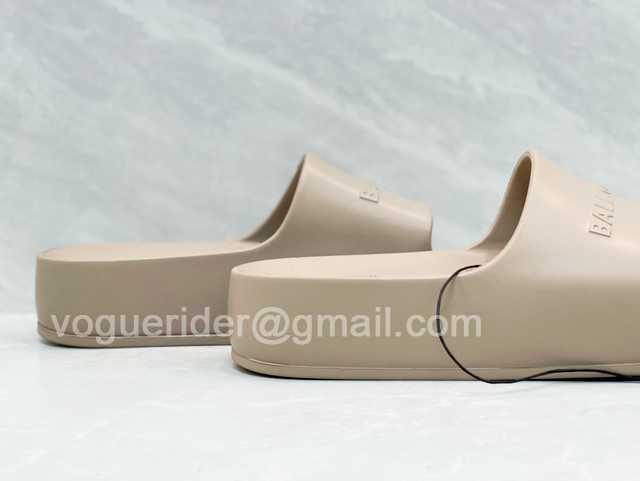 Balenciaga Chunky Slide Balenciaga Chunky Slide