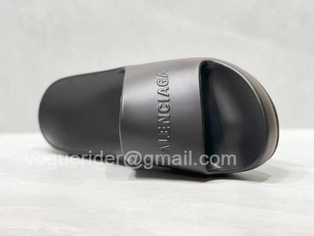 Balenciaga Chunky Slide