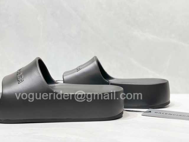 Balenciaga Chunky Slide