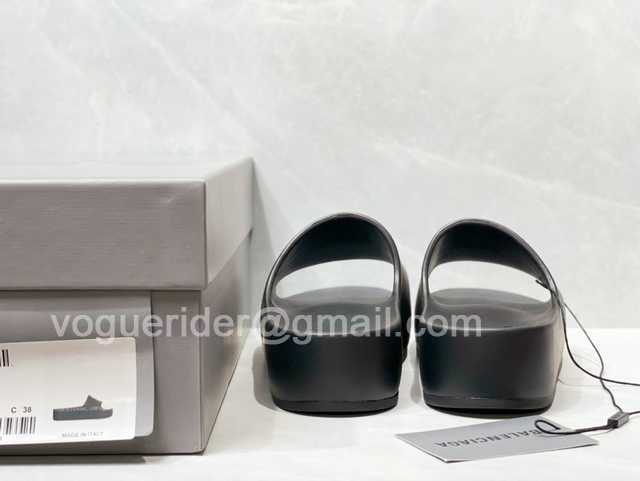 Balenciaga Chunky Slide