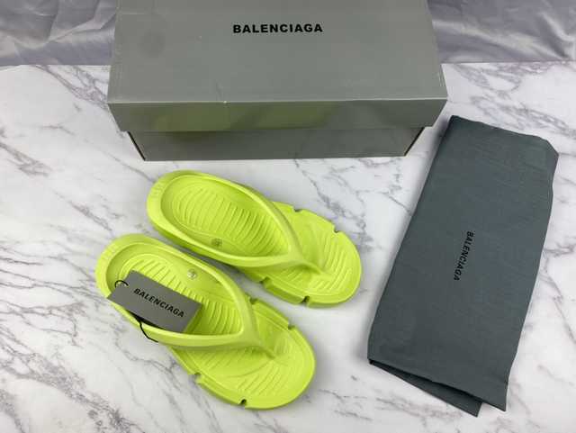 Balenciaga Mold Thong EVA