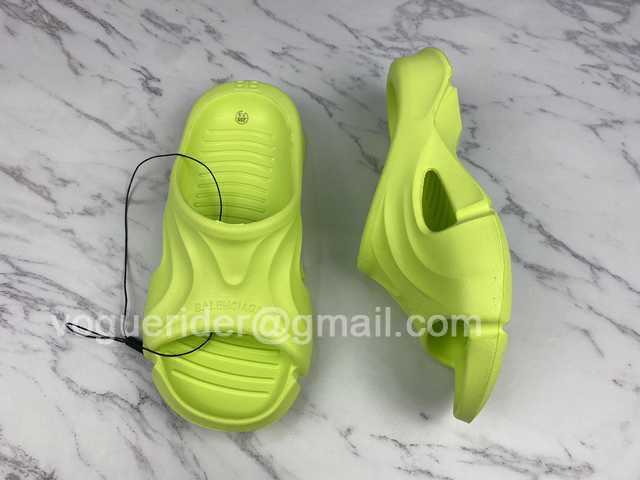 Balenciaga Mold Thong EVA Balenciaga Mold Thong EVA