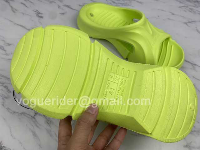 Balenciaga Mold Thong EVA Balenciaga Mold Thong EVA