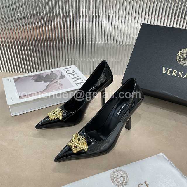 Versace 21s runway Versace 21s runway