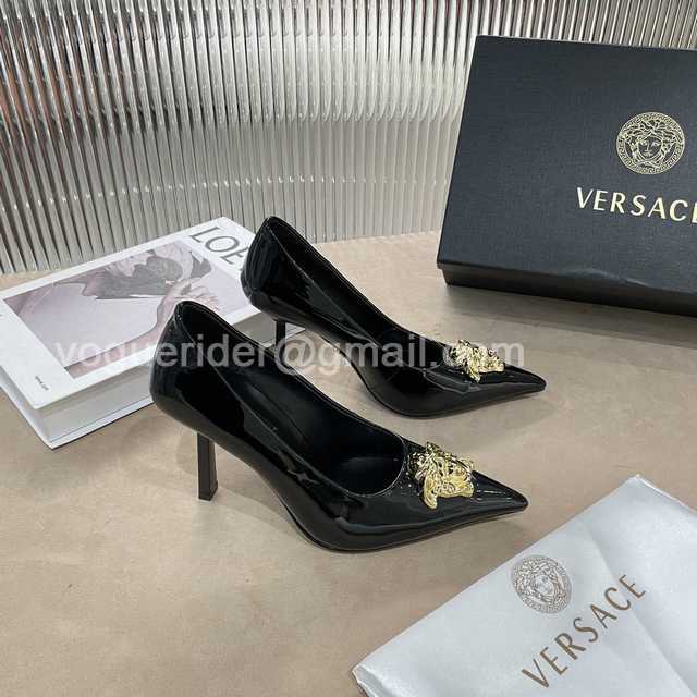 Versace 21s runway Versace 21s runway