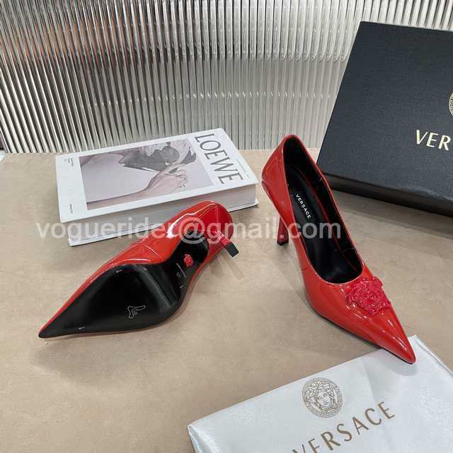 Versace 21s runway Versace 21s runway