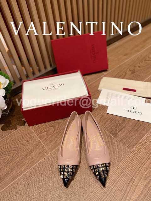 Valentino 2022 stud Valentino 2022 stud