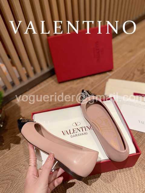 Valentino 2022 stud Valentino 2022 stud
