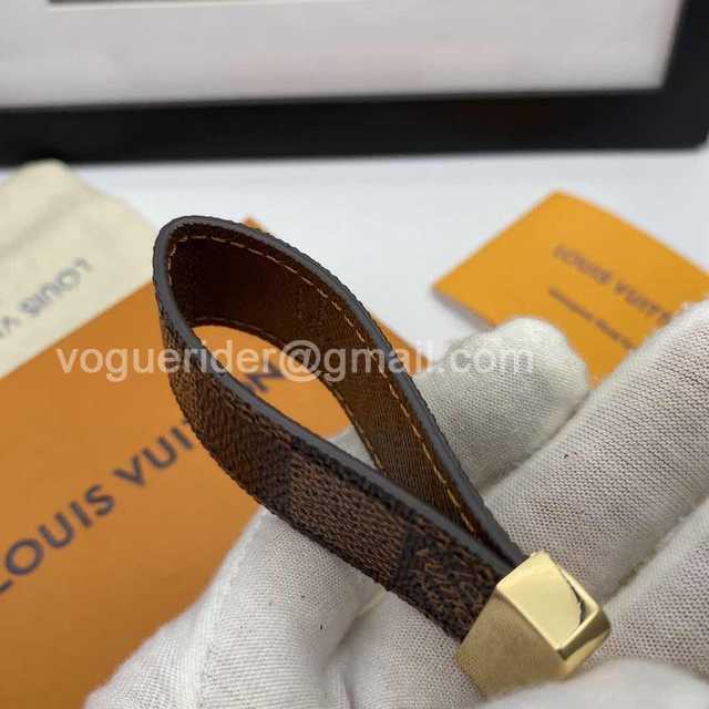M65221 M65221