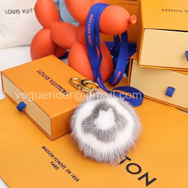 M69563 M69563