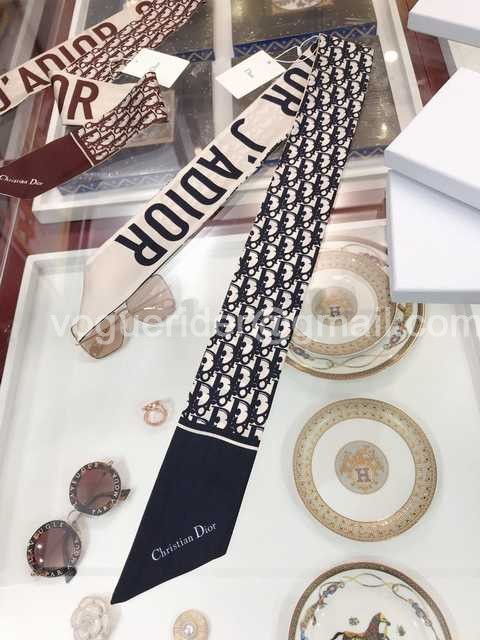 SS10018 Dior SS10018 Dior