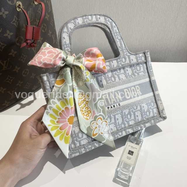 SS10024 Hermes SS10024 Hermes