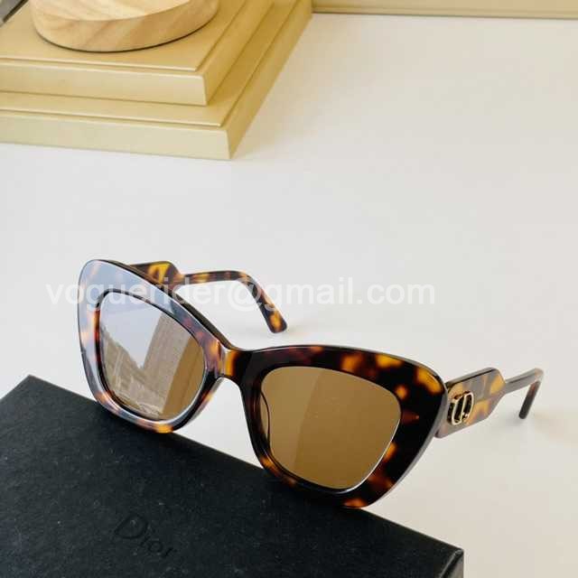 BIU Dior BIU Dior
