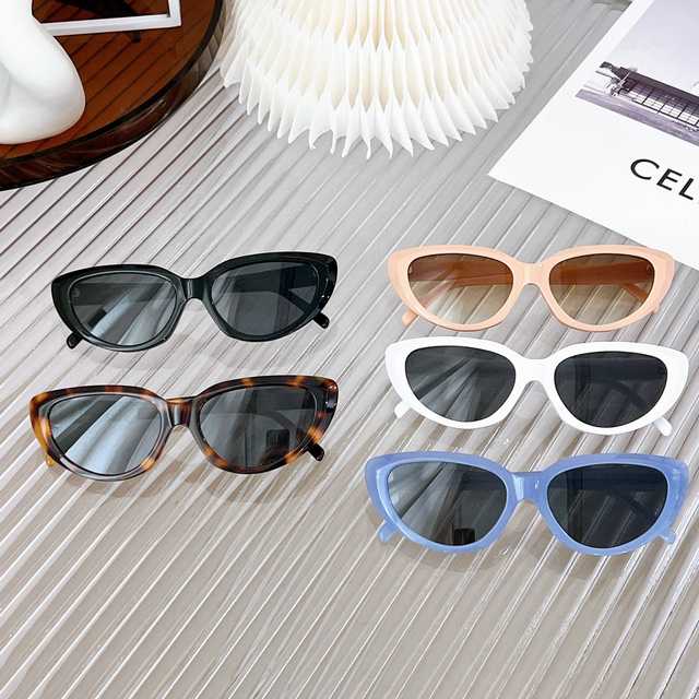 CL4S220 Celine