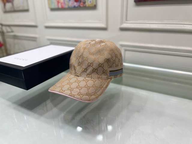 CA10001 Gucci