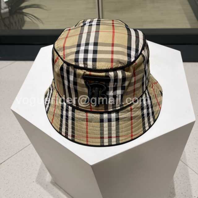 CA10037 Burberry CA10037 Burberry