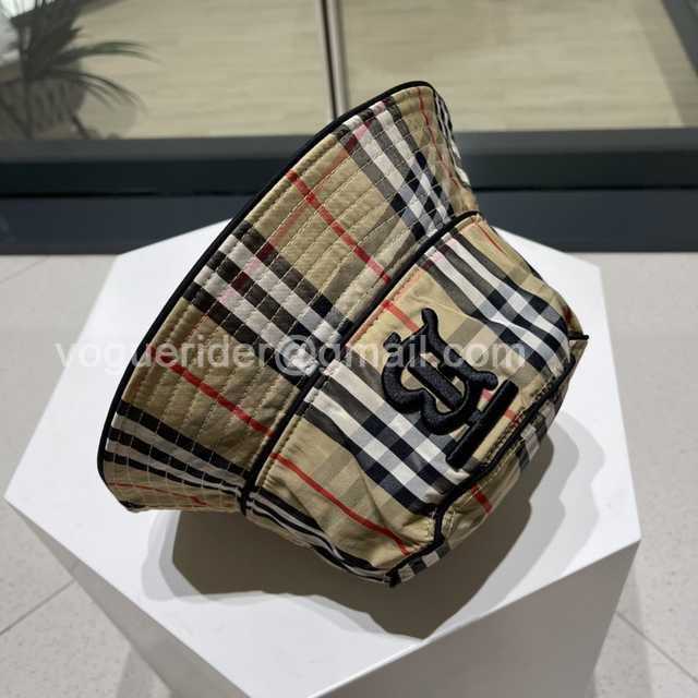 CA10037 Burberry CA10037 Burberry