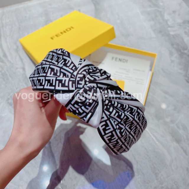 HH10016 Fendi HH10016 Fendi
