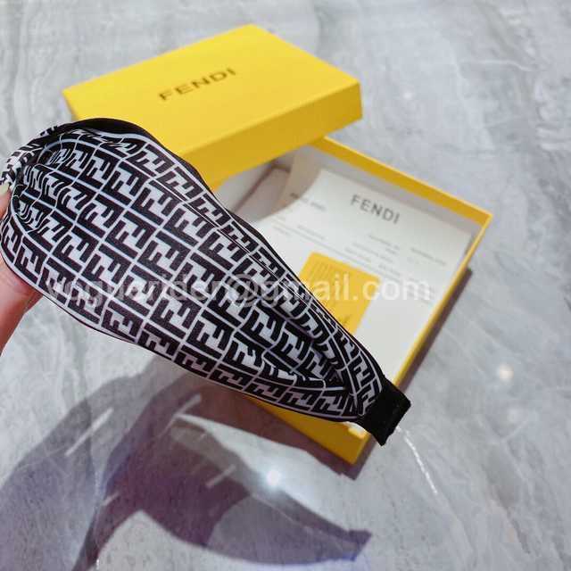 HH10016 Fendi HH10016 Fendi