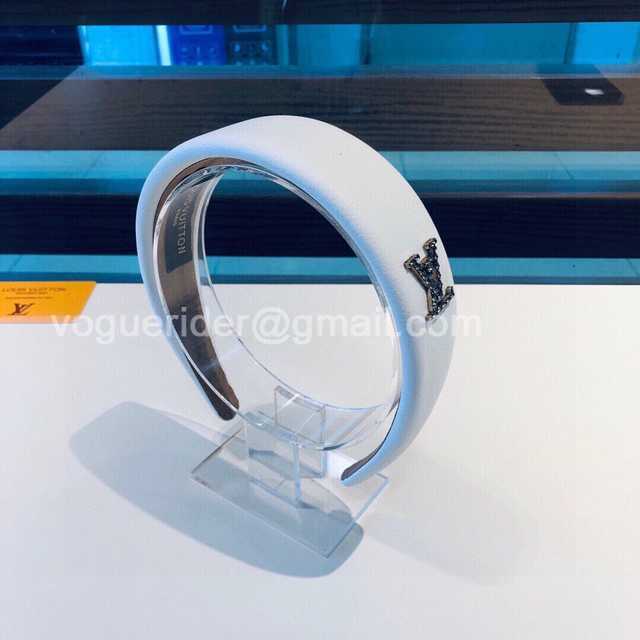 HH10030 LV HH10030 LV