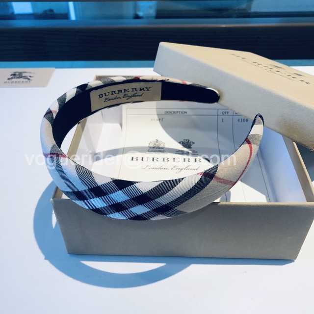 HH10033 Burberry HH10033 Burberry