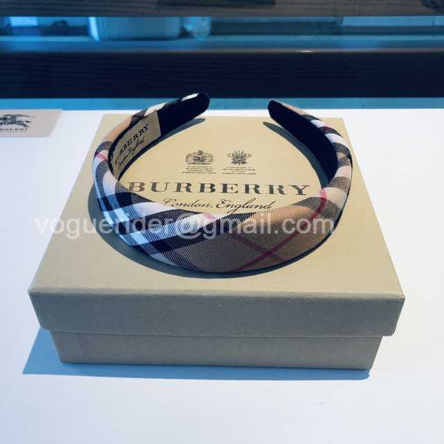 HH10033 Burberry HH10033 Burberry