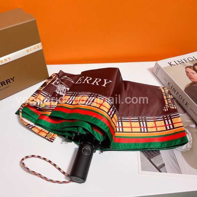 UM10002 Burberry UM10002 Burberry