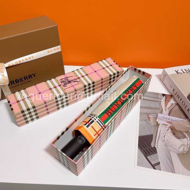 UM10002 Burberry UM10002 Burberry
