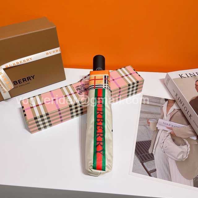 UM10002 Burberry UM10002 Burberry