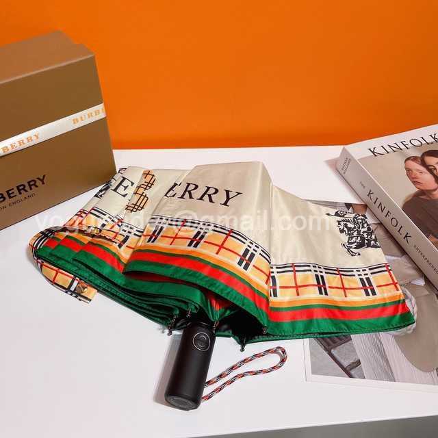 UM10002 Burberry UM10002 Burberry