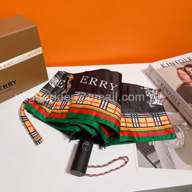 UM10002 Burberry UM10002 Burberry