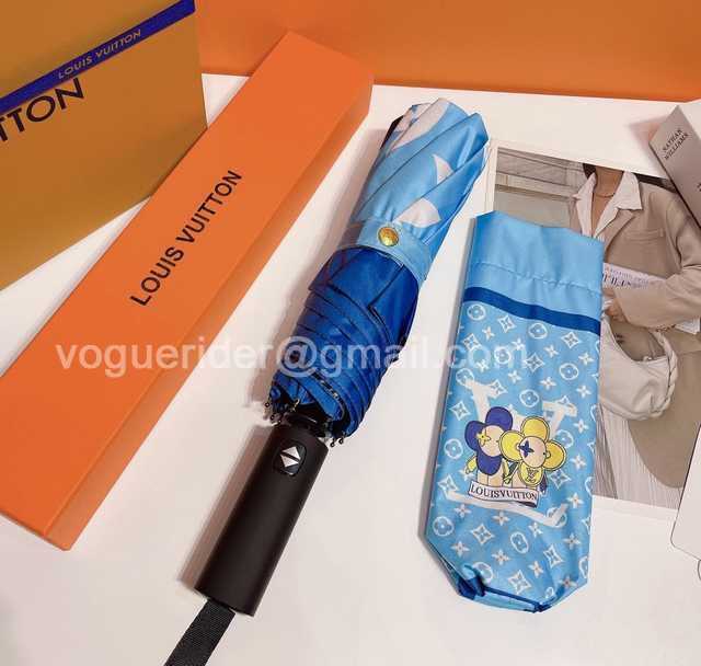 UM10004 LV UM10004 LV
