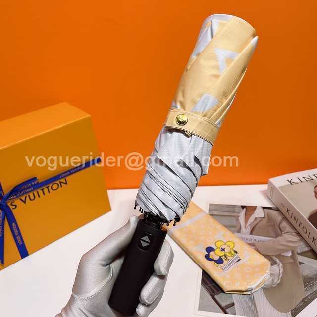 UM10004 LV UM10004 LV