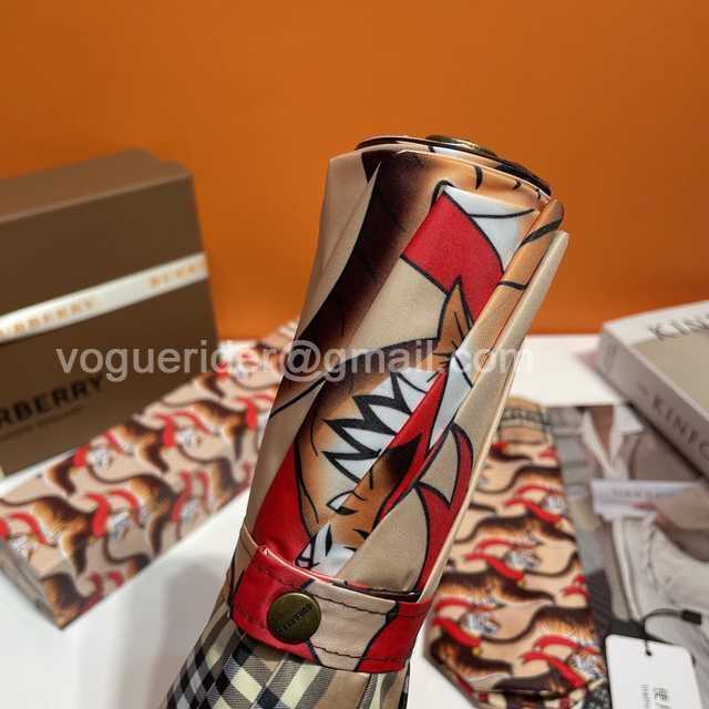 UM10011 Burberry UM10011 Burberry