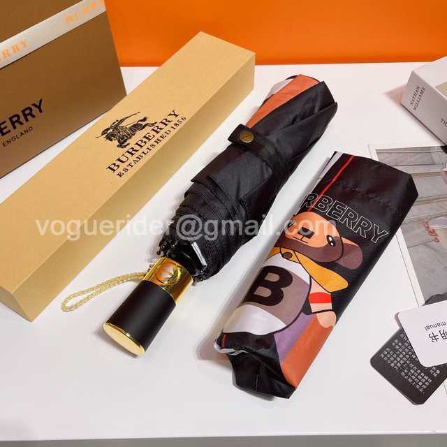UM10015 Burberry UM10015 Burberry