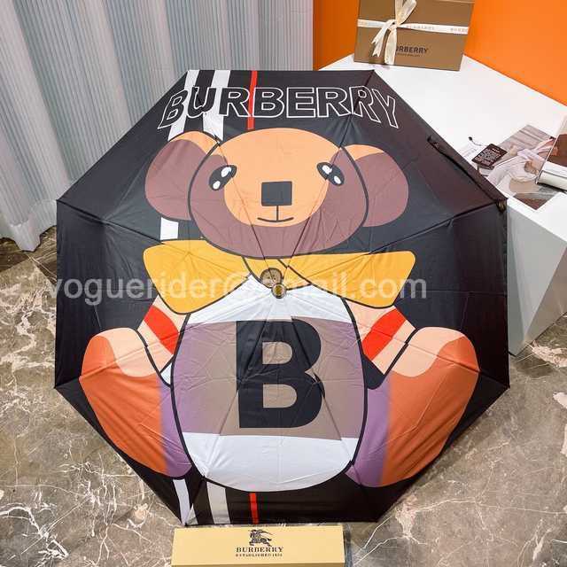 UM10015 Burberry UM10015 Burberry