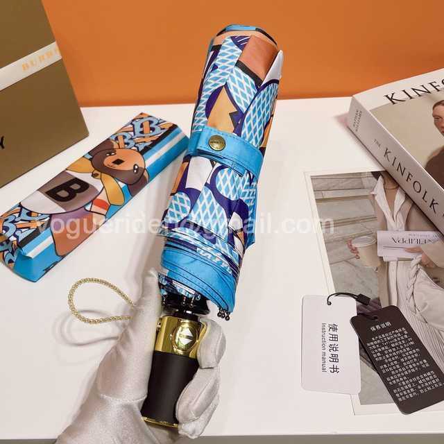 UM10015 Burberry UM10015 Burberry