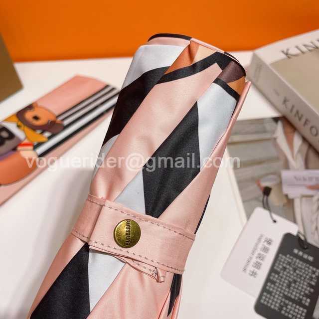 UM10015 Burberry UM10015 Burberry