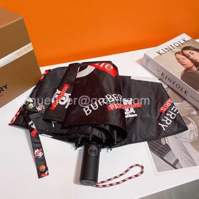 UM10025 Burberry UM10025 Burberry