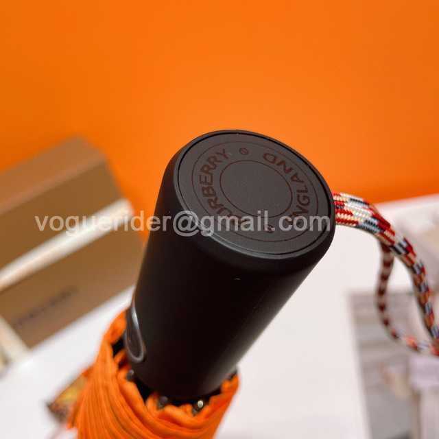 UM10026 Burberry UM10026 Burberry