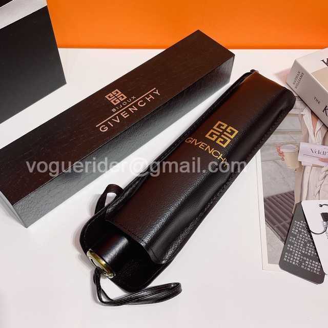 UM10028 Givenchy UM10028 Givenchy