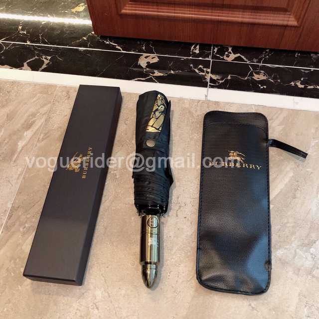 UM10029 Burberry UM10029 Burberry