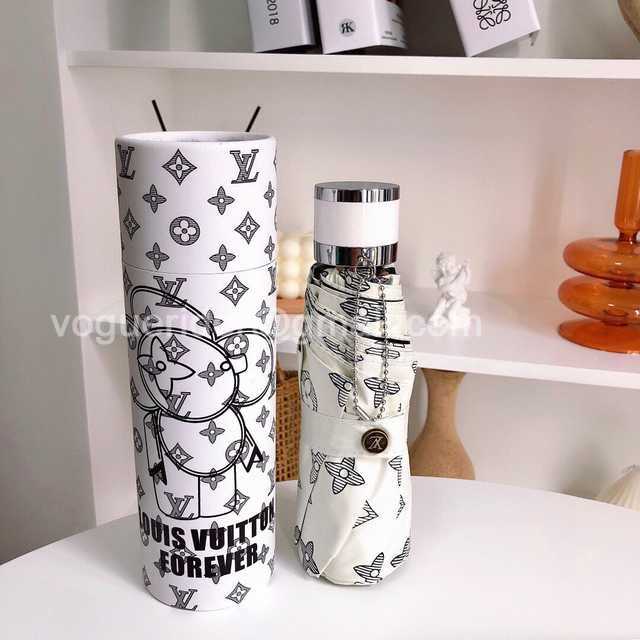 UM10030 LV UM10030 LV