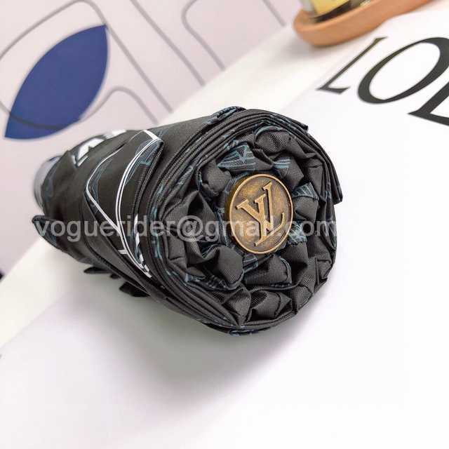 UM10030 LV UM10030 LV